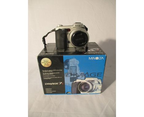 A Minolta D Image 7i camera (5.0 Megapixels) in original box