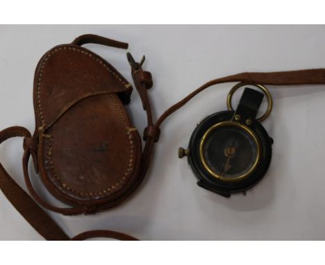 WW1 Britsh compass marked "F-L Broad Arrow No.75174 and dated 1917". Complete in original leather case marked "French & Son L