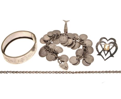 Small quantity of silver and white metal jewellery including a Scottish heart shaped brooch set citrine-coloured stone, a nec