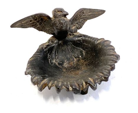 Small bronze pin dish, in the form of a bird with wings outstretched, 9cmW