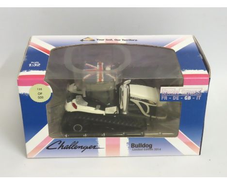 A boxed Agco 1:32 Challenger limited edition 186/500 Bulldog 2014 diecast model tractor 