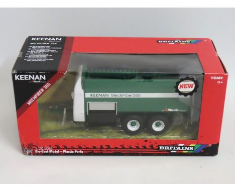 A boxed Britain's 1:32 Keenan Mechfiber 365 diecast model tractor trailer