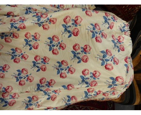 CURTAINS.   A PAIR OF COUNTRY HOUSE LINED INTERLINED CURTAINS, PINK ROSE PATTERN.
