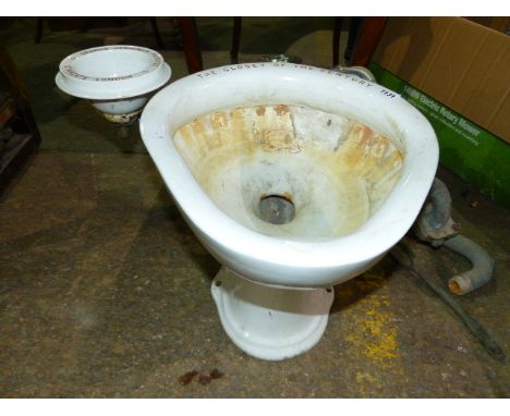 A VINTAGE GEORGE JENNINGS POTTERY COMMODE, THE CLOSET OF THE CENTURY WITH FLUSH MECHANISM AND VARIOUS HARDWOOD COMPONENTS. EX