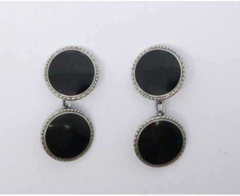 Pair of gents Art Deco platinum and onyx circular cufflinks. 
