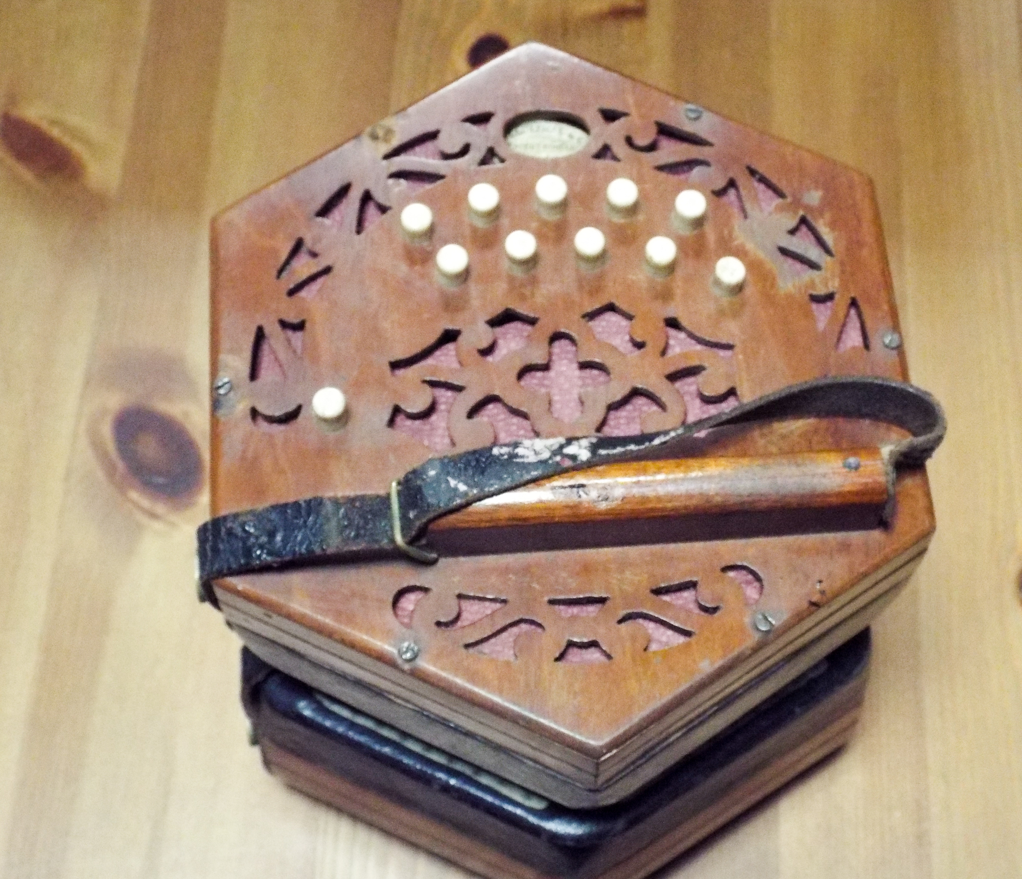 Hexagonal accordion by Lachenal and Company, concertina in wooden box