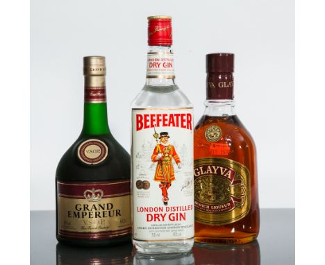 GRAND EMPEREUR V.S.O.P.
French Brandy. 68,2cl, 40% volume.
BEEFEATER
London Gin. 750ml, 40% volume.
GLAYVA
Blended Scotch Liq