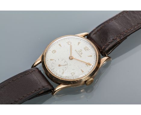 GENTLEMEN'S RECORD OF LONGINES NINE CARAT GOLD WRISTWATCH
signed fifteen jewels calibre 022-18 manual wind movement, the silv
