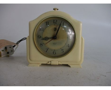 Vintage Smith's sectric art deco clock. 