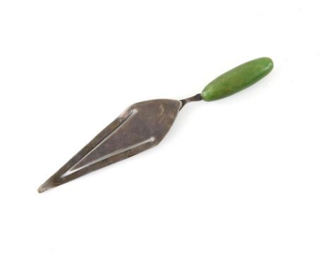 Green Bakelite handled silver trowel form bookmark, Chester 1922 Condition Report:  Part of the handle is missing from where 