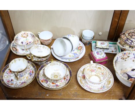 Victorian Derby tea and coffee cans and saucers, lidded sugar bowl, milk jug and other similar tea wares, including some 1920