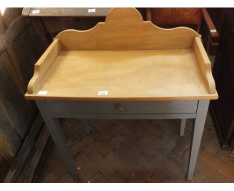 A part painted vintage washstand and an oak frame