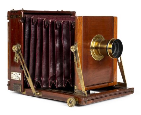 * J.T. Chapman "The British" Half Plate Field Camera. J.T. Chapman (Manchester) "The British" mahogany half plate field camer