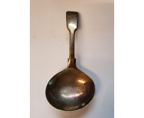 A William IV Fiddle pattern silver caddy spoon, London 1830 