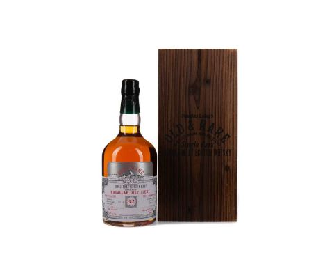 MACALLAN 1979 OLD &amp; RARE AGED 32 YEARSSingle Malt Scotch WhiskyDistilled June 1979, matured in a refill butt, bottled Nov