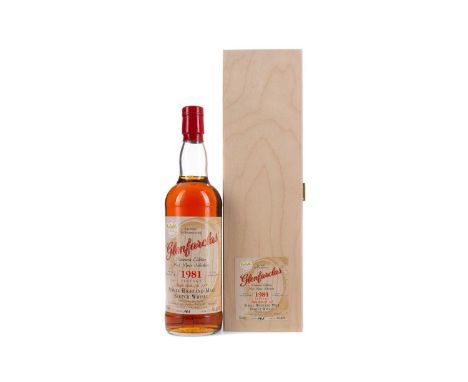 GLENFARCLAS 1981 SINGLE CASKSingle Malt Scotch WhiskyDistilled January 1981, matured in port cask no. 129, bottled 22 March 2