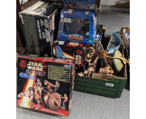 Collection of mainly Star Wars figures and vehicles to include: Naboo N-1 Starfighter, Electronic Rebel Blockade Runner, Star