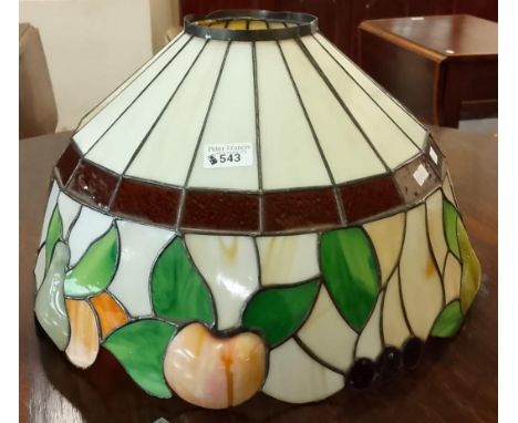 Reproduction Tiffany style light shade.  (B.P. 21% + VAT)