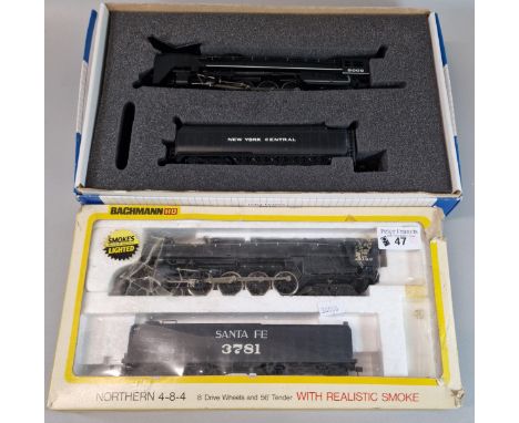 Bachmann HO Northern 4-8-4 eight drive wheels and fifty six tender with realistic smoke. Together with another Bachmann HO st