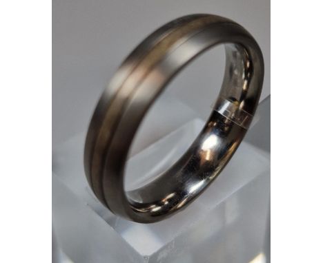 Titanium modernist design ring. 5g approx. Size Y1/2. (B.P. 21% + VAT)