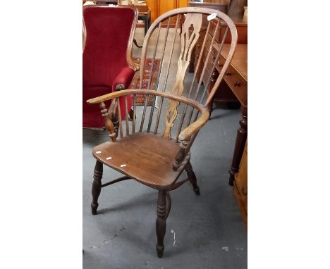 19th century ash and elm splat and stick backed Windsor elbow chair, with moulded seat on ring turned baluster legs with crin