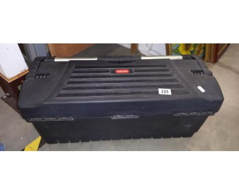 A tool box COLLECT ONLY.