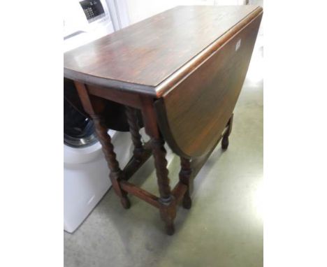 An oak gate leg table, COLLECT ONLY.