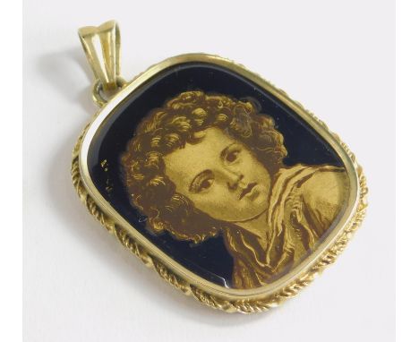 A portrait pendant, with gold relief and a Daguerreotype child figure, in a silver gilt frame with rope twist border, stamped