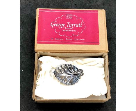 Rare vintage solid silver modernist tea caddy spoon signed Geoffrey G Bellamy For George Tarratt original box 