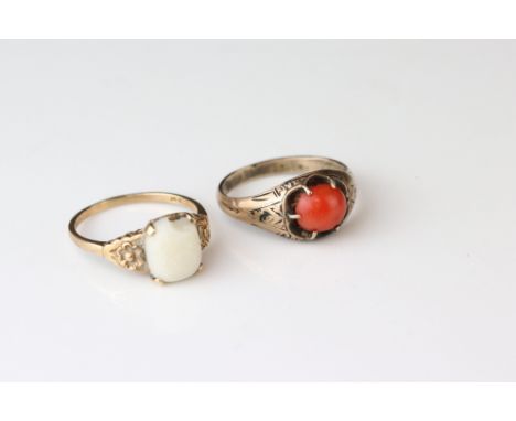 Victorian coral 9ct yellow gold ring, the oval cabochon cut coral measuring approx 6.5mm x 7.5mm, six claw setting, tapered s