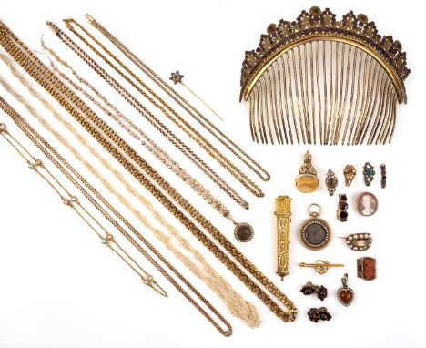 λ A collection of jewellery, comprising: a gilt and garnet hair ornament, 1830s, inner curve 16cm, height at centre 2.6cm exc