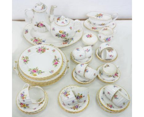 A ROYAL WORCESTER FLUTED ROANOKE PATTERN TEA AND DINNER SERVICE, OVAL DISH 38CM L, BLACK PRINTED MARK AND A SIMILAR HAMMERSLE