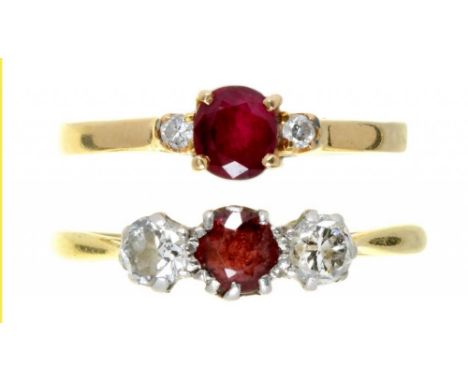 A RUBY AND DIAMOND RING IN GOLD, MARKED 18CT, 1.8G, AND ANOTHER RUBY AND DIAMOND RING IN GOLD, UNMARKED, 1.5G, SIZES N, L ++G