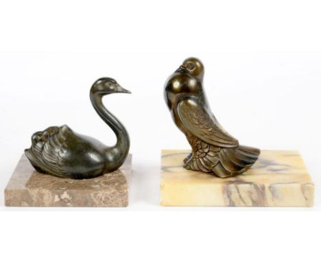 TWO CONTINENTAL BRONZE PAINTED CAST METAL SWAN AND FAN TAILED BIRD PAPERWEIGHTS, ON SERPENTINE OR MARBLE BASE, 10 AND 11CM H,