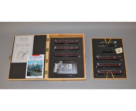 OO Gauge. Bachmann. "The Elizabethan" fitted boxed set. BR A4 "Silver Fox" & 6 x coaches, etched nameplates, booklet & video,