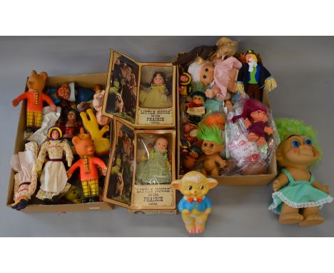 Mixed lot, includes: two boxed Knickerbocker Little House on the Prairie dolls; Worzel Gummidge & Aunt Sally dolls with inter