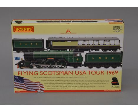 OO Gauge Hornby R.2953 DCC ready "Flying Scotsman USA tour 1969" train pack. Double tendered A3 "Flying Scotsman" with Observ
