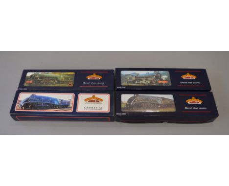 OO Gauge. Bachmann. 4 x locomotives. BR A4 "Sir Nigel Gresley", BR A1 "W.Pallen", BR B1 "Roedeer" & BR A4 "Golden Eagle". All