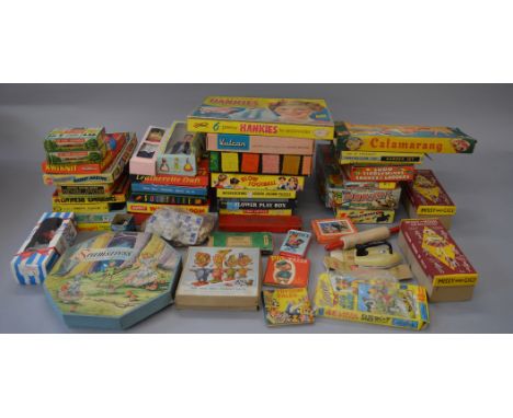 Good mixed lot of assorted vintage toys and board games etc.