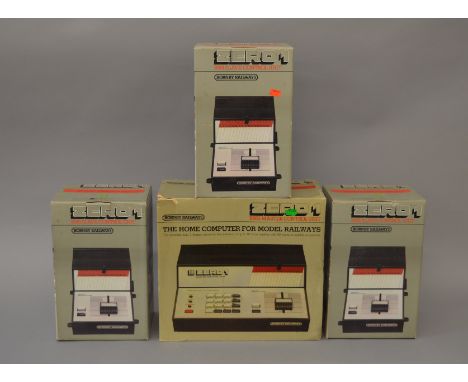OO Gauge. Hornby R.950 Zero 1 master control unit, together with 3 x R.951 slave control units. All appear unused VG.