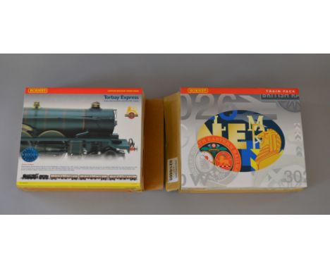 OO Gauge. Hornby. 2 x train packs. R.2090 "Torbay Express" BR Castle "Llanstephan Castle" with 3 coaches & R.2600M "Cheltenha