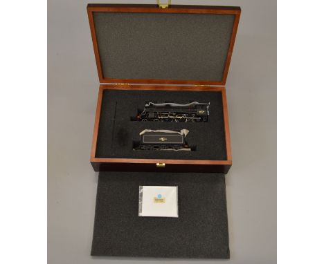 OO Gauge. Bachmann. BR Thompson B1 "Hartebeeste" housed in fitted wooden case, certificate present. VG/E.