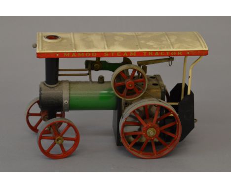 Live steam Mamod traction engine.  F/G