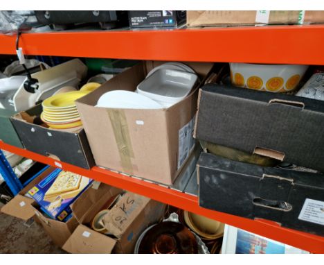 5 boxes of misc pottery and glass Italian ceramics, M&amp;S Artisan ware, kitchen wares etc 