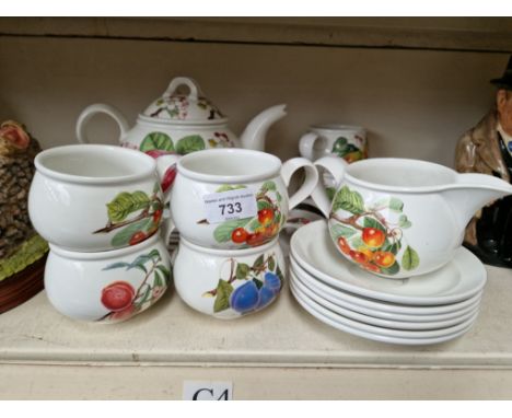 A Port Meirion Pomona tea set, comprising six cups and saucers, six plates, six serviette rings, tea pot, sugar bowl and crea