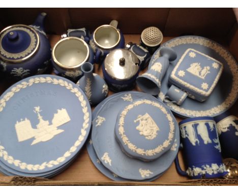 A box of Wedgwood Jasperware including teapot. 