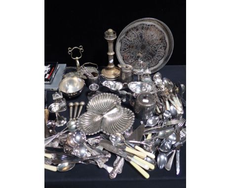 A QUANTITY OF SILVER-PLATED WARE including a Sherwood's candle lamp