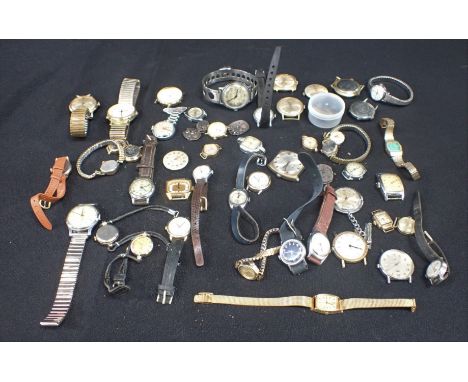 A QUANTITY OF VARIOUS GENTLEMAN'S AND LADY'S WRISTWATCHES by Smith, Timex and others (a lot)