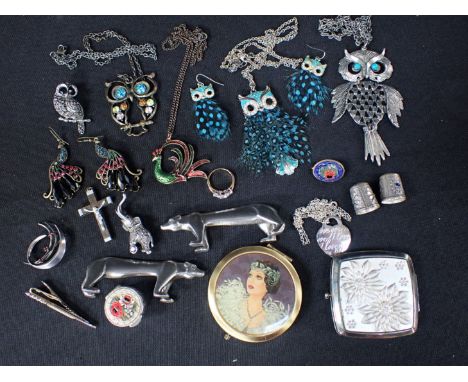 A COLLECTION OF COSTUME JEWELLERY including a micro-mosaic brooch, owl themed jewellery, a heart pendant marked 'Tiffany', a 