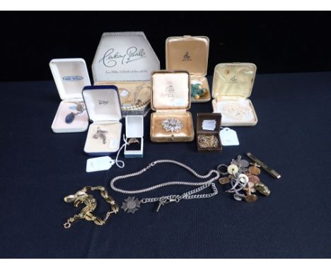 A GOLD SIGNET RING with a collection of costume jewellery, some boxed